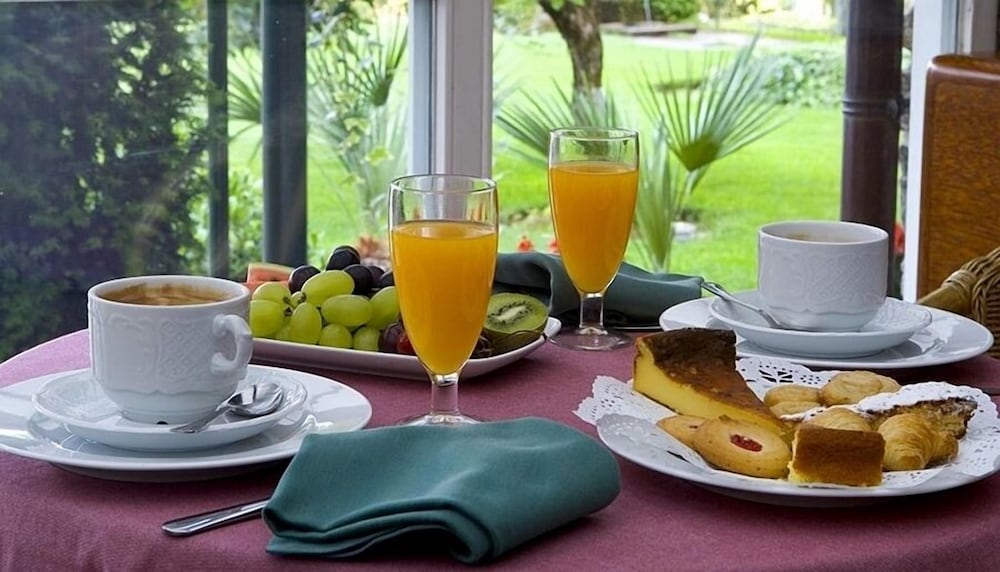 Фото Hotel Virxe da Cerca