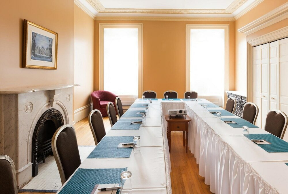 Фото Hotel Chateau Bellevue