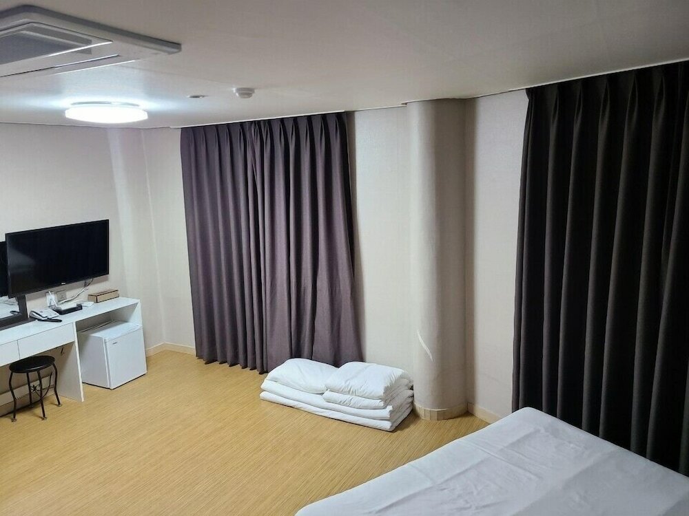 Фото Jeju Ora Stay Hotel