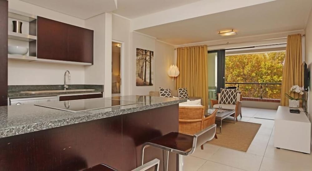 Фото The Rockwell Luxury Suites