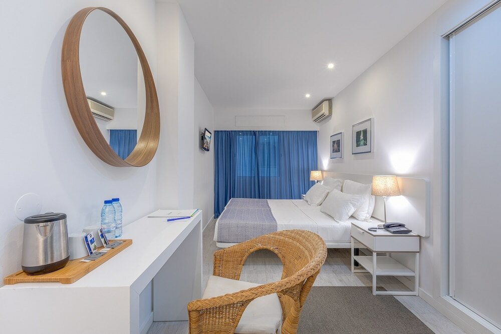 Фото Hotel Baltum
