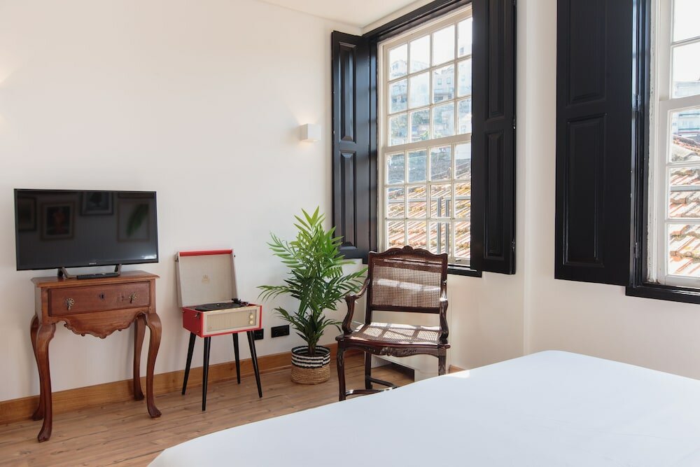 Фото The House of Sandeman Hostel & Suites