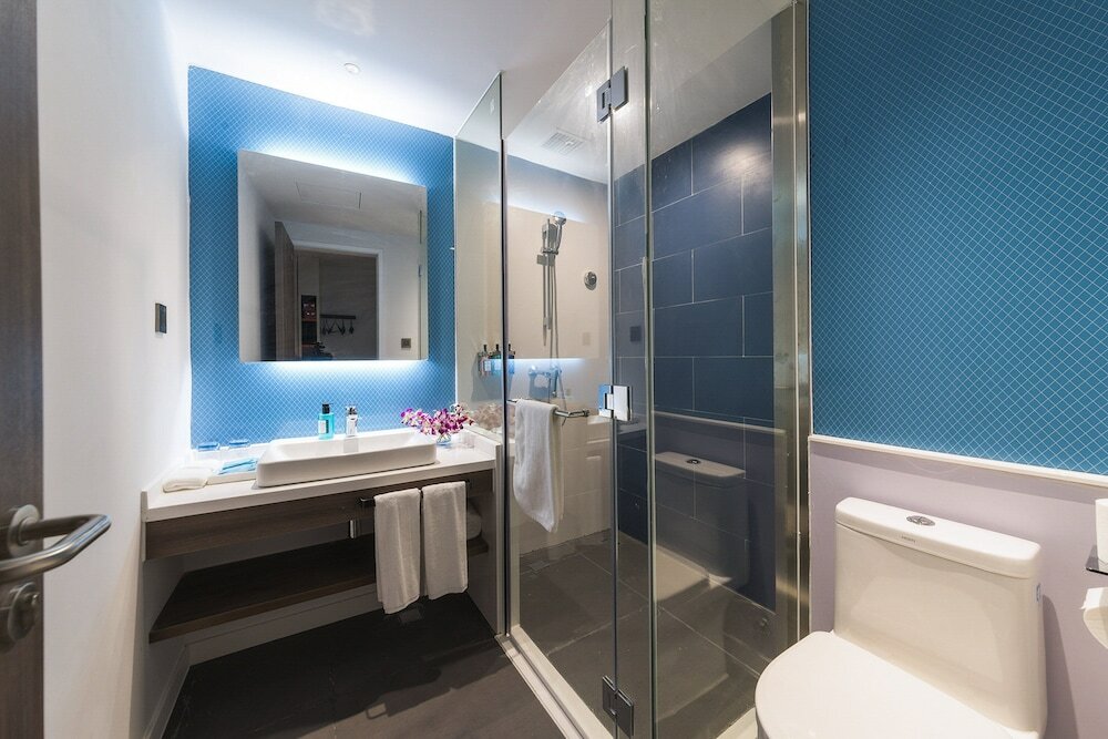 Фото Holiday Inn Express Shanghai Xuhui Binjiang