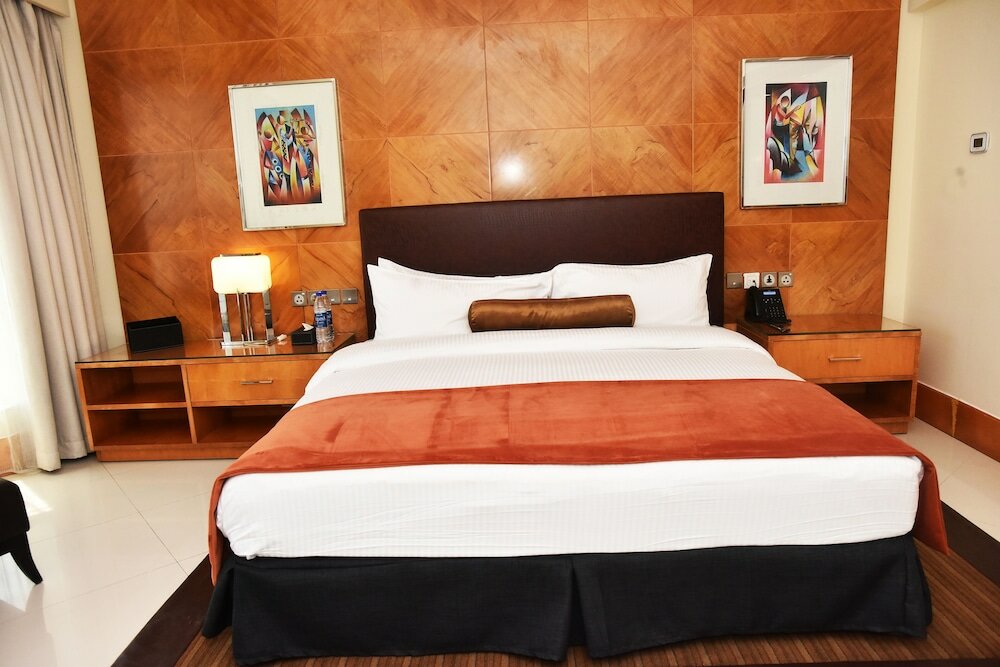 Фото Lagos Continental Hotel