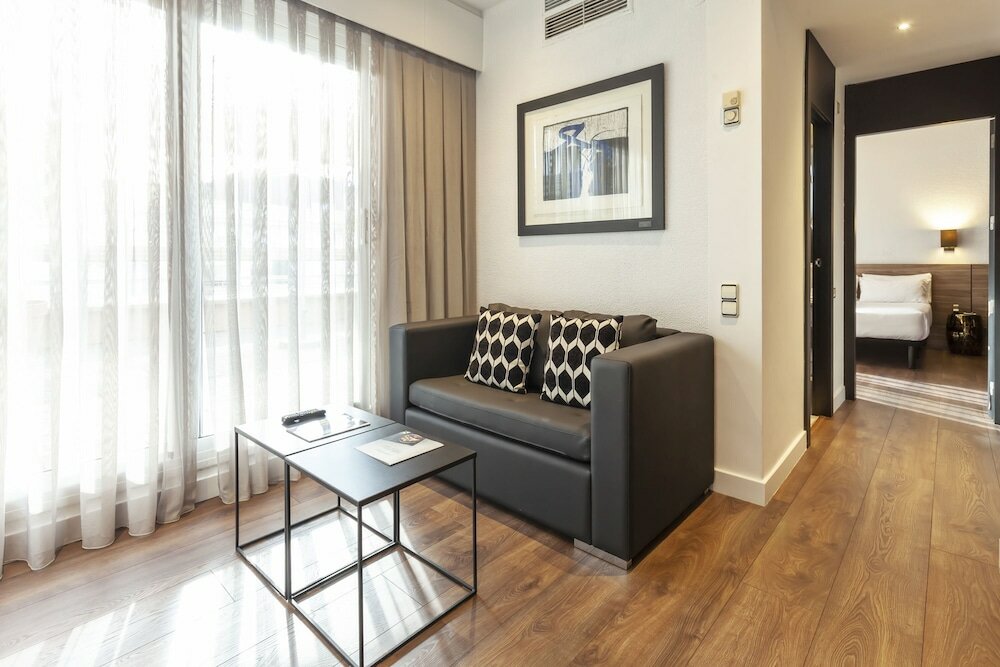 Фото Hotel Derby