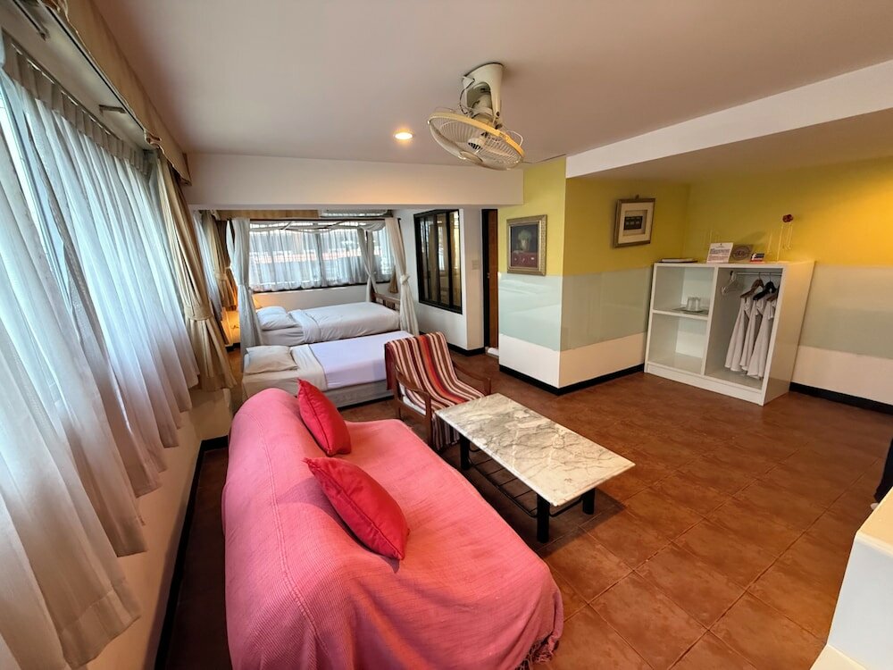 Фото The Best Bangkok House