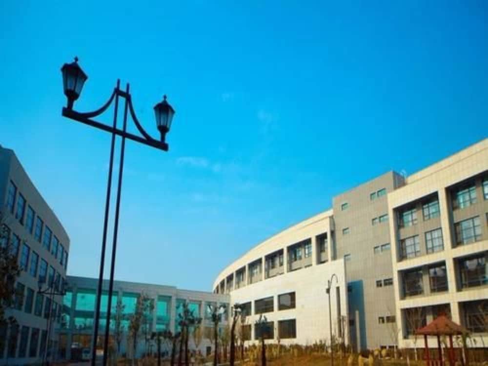 Фото New Century Fengming Resort Zaozhuang