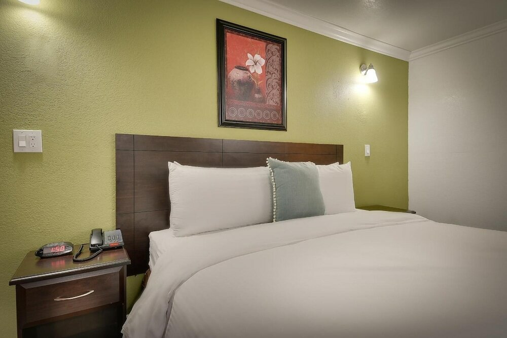 Фото Vagabond Inn San Pedro