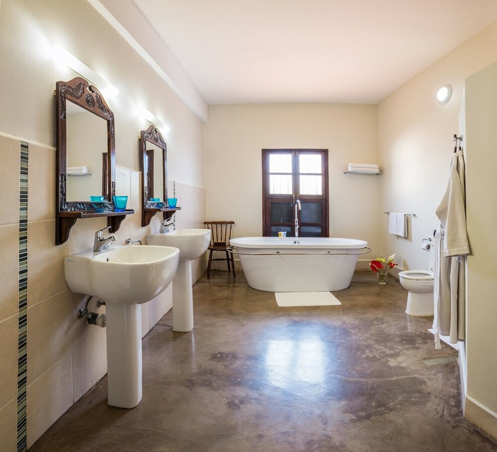 Фото Kisiwa House