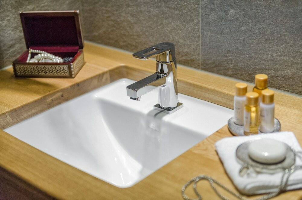 Фото Hotel Norica - Thermenhotels Gastein