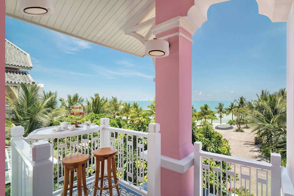 Фото Jw Marriott Phu Quoc Emerald Bay Resort & SPA