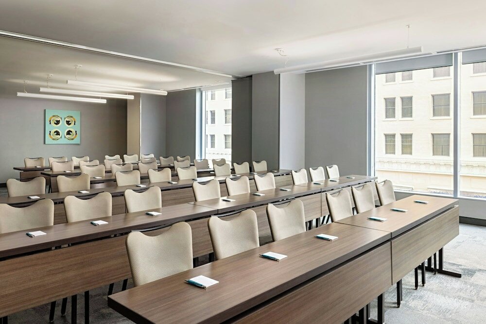 Фото Element Austin Downtown