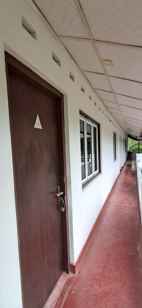 Фото Гостевой Дом Kutumbaya Resort