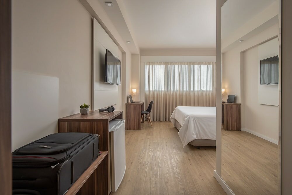 Фото Intercity Curitiba Centro Cívico