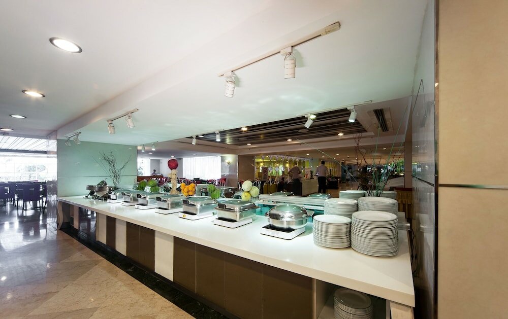 Фото Promenade Hotel Kota Kinabalu