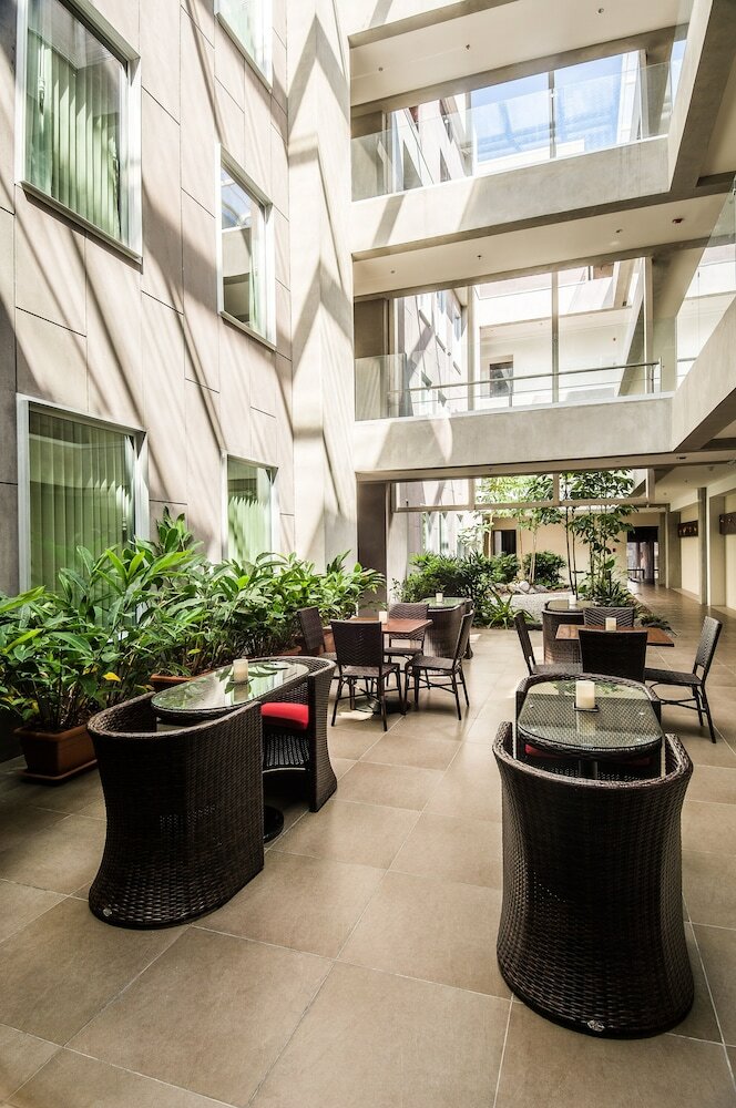 Фото Isla Verde Hotel