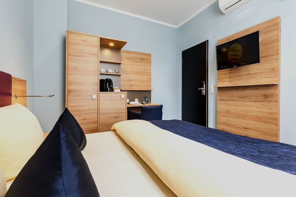 Фото Comfort Hotel Frankfurt Central Station