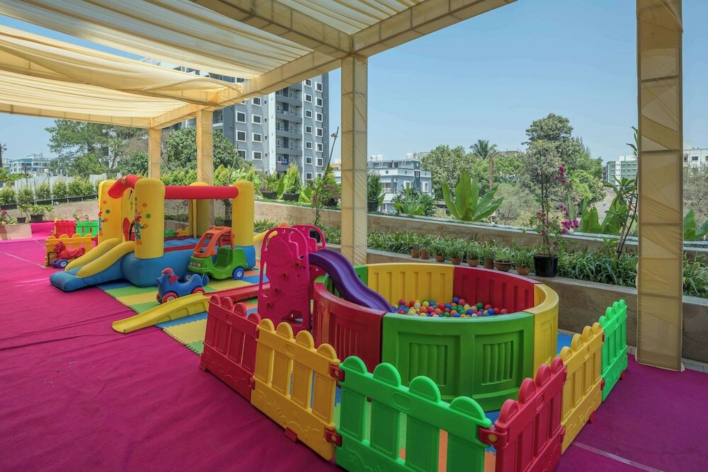 Фото Radisson Blu Hotel & SPA, Nashik