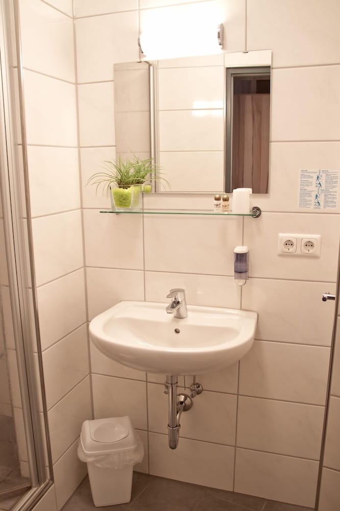 Фото Hotel zur Post