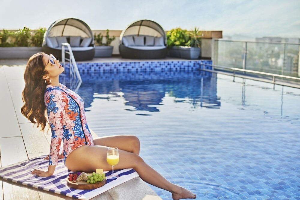 Фото Novotel Mumbai International Airport