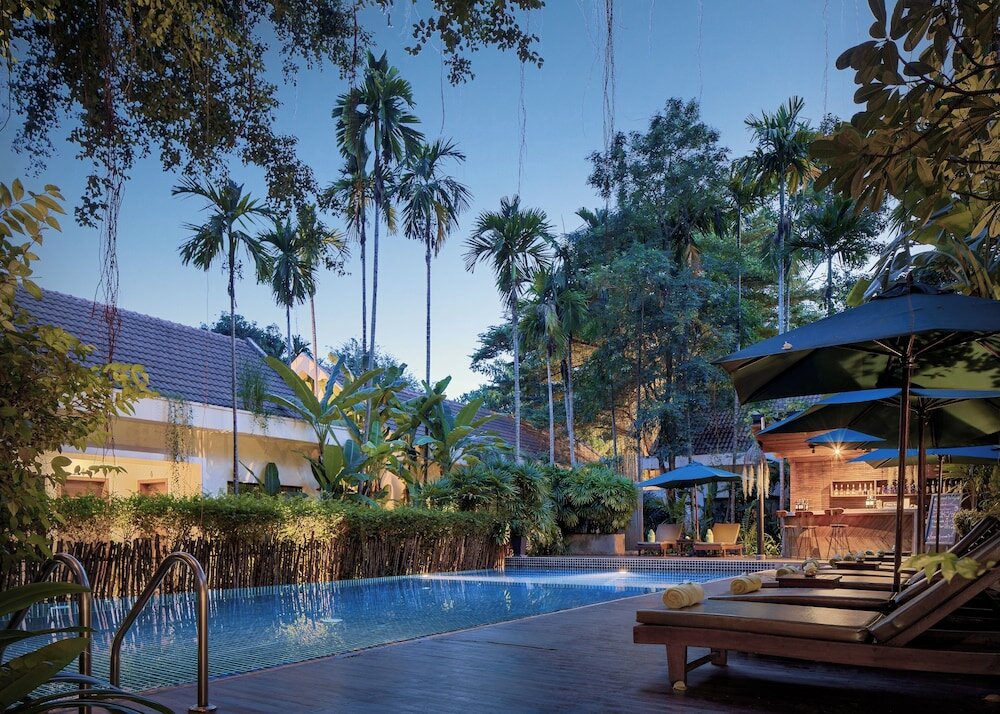 Фото Lynnaya Urban River Resort