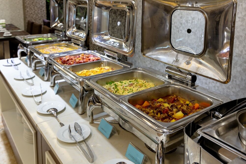 Фото Skylark Hotel