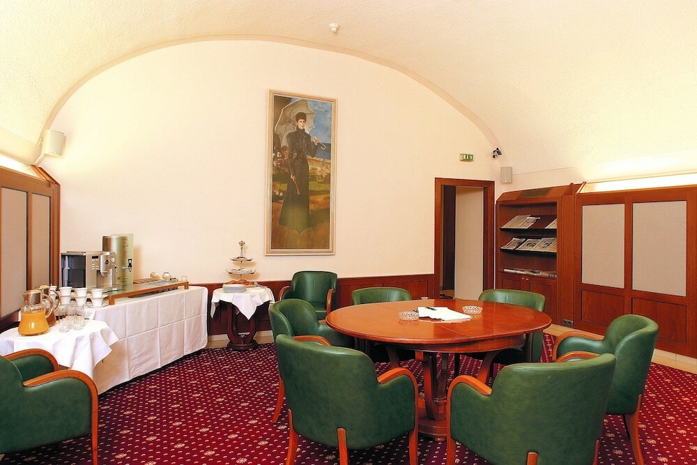 Фото Hotel Kaiserin Elisabeth