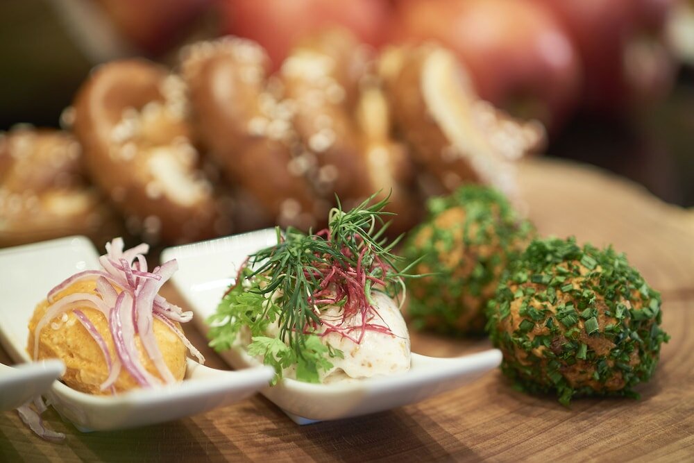 Фото Hotel Dorint An der Messe Koln