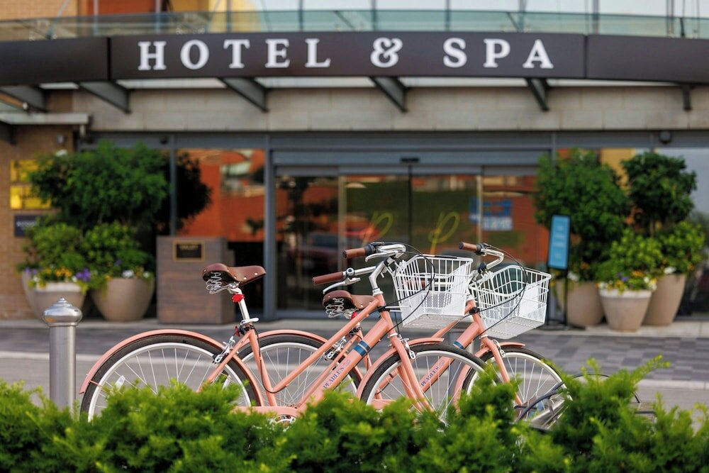 Фото отеля 2