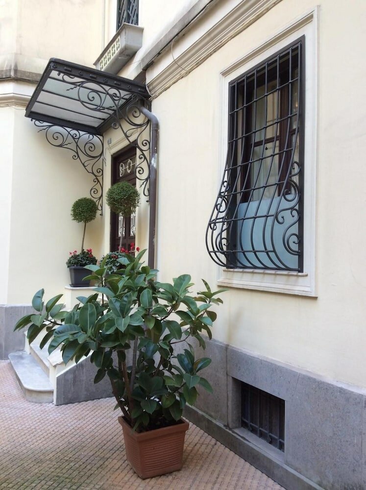 Фото Little Rose Residence