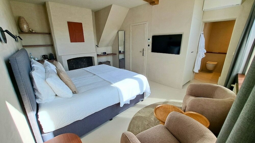 Фото Hotel Montanus