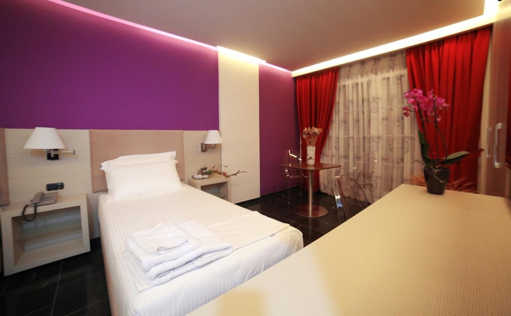 Фото Hotel Palace Vlore
