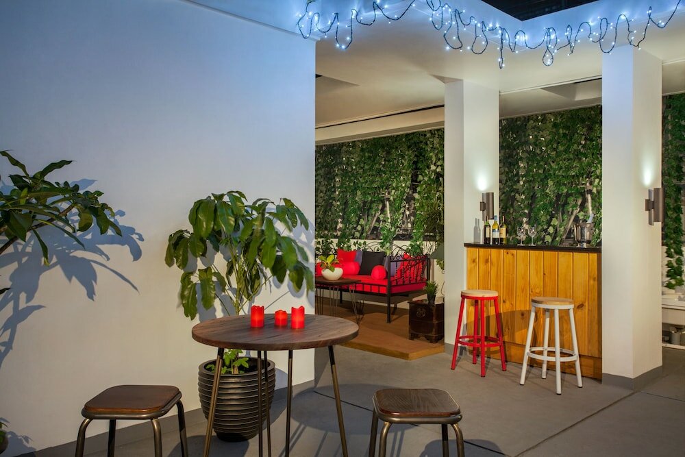 Фото White Tree Residence