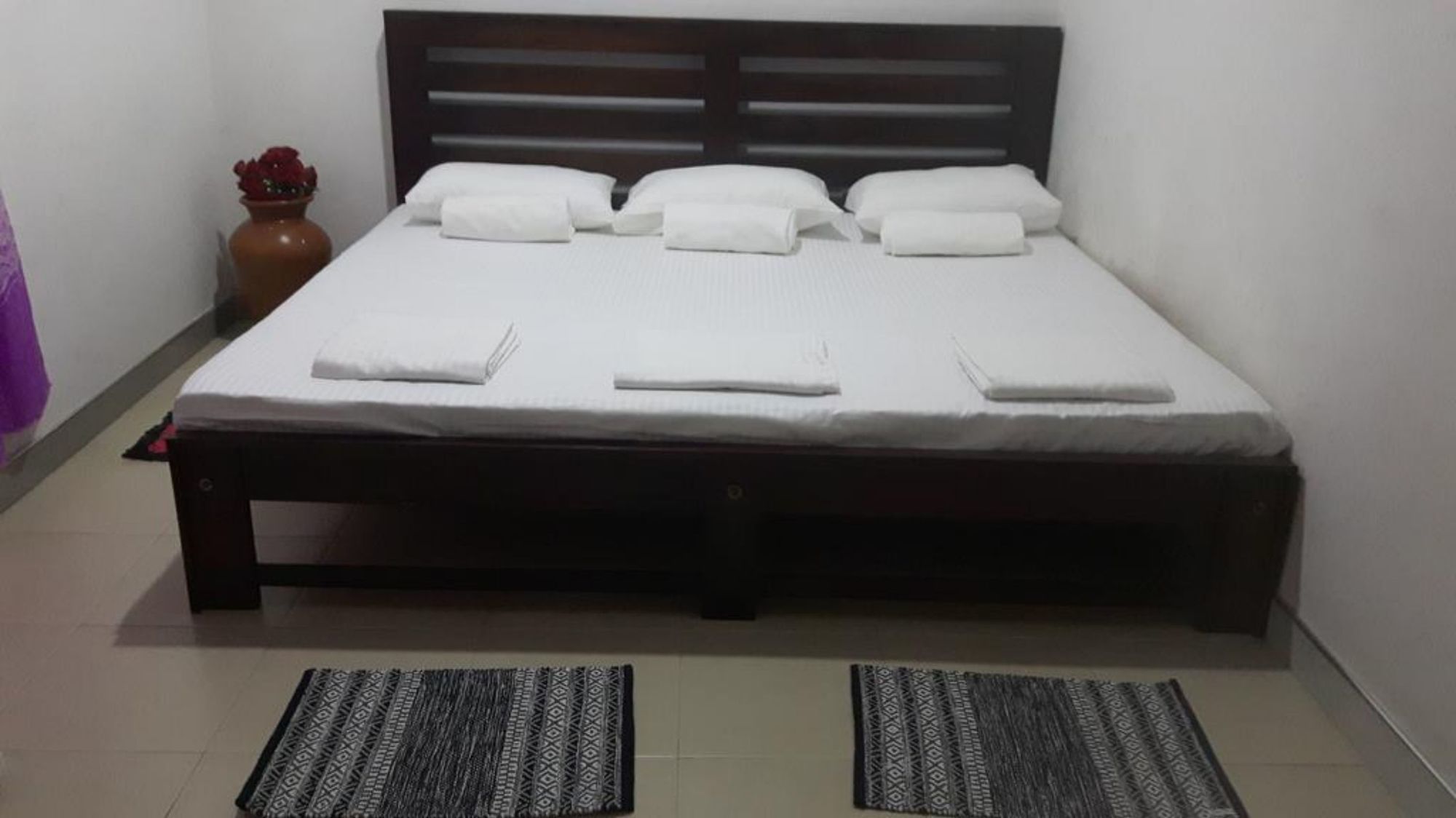 Фото Gamage friendly home