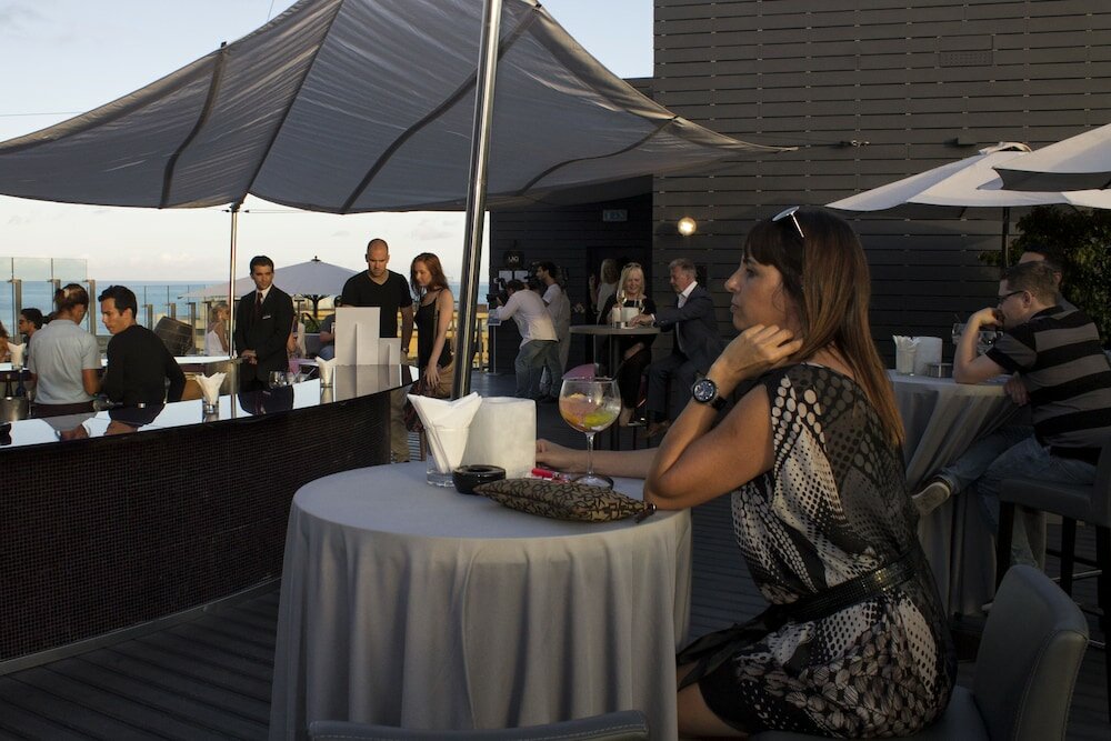 Фото The Vine Hotel