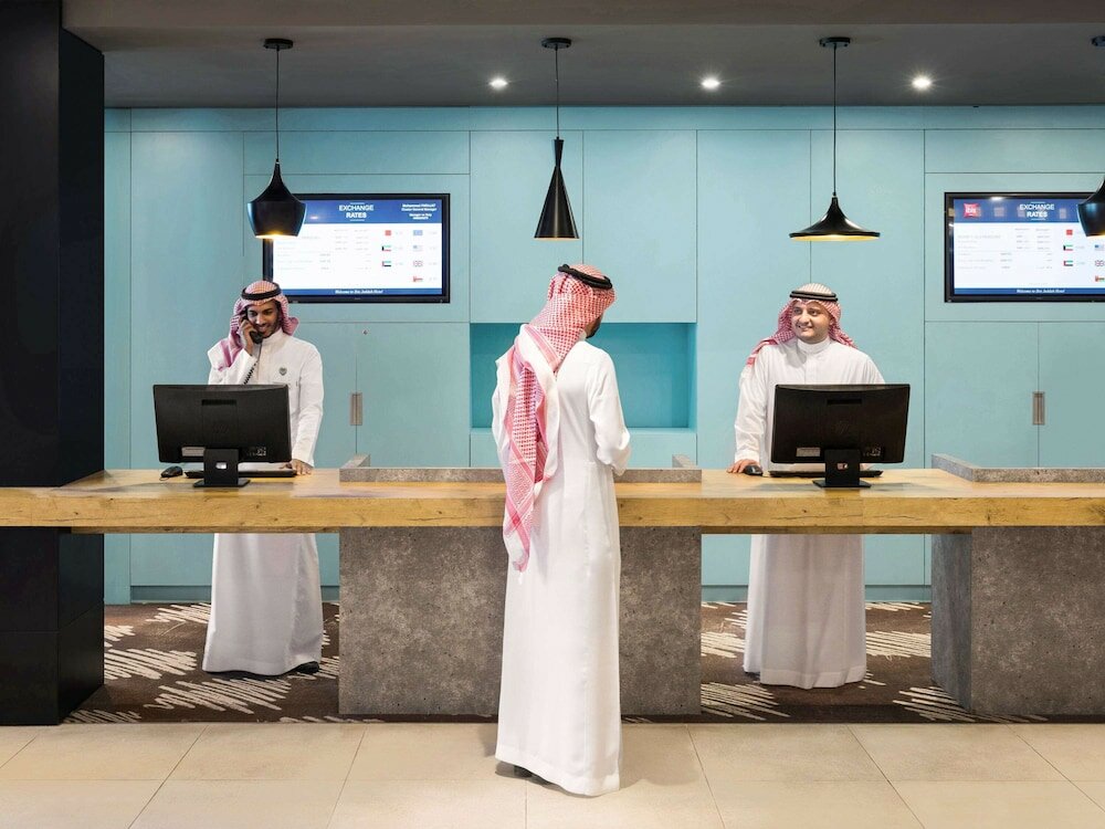 Фото Ibis Jeddah Malik Road