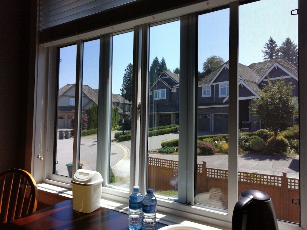 Фото Sunny Island by White Rock