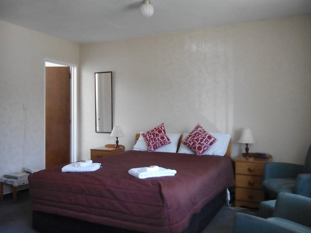 Фото Earnslaw Motel