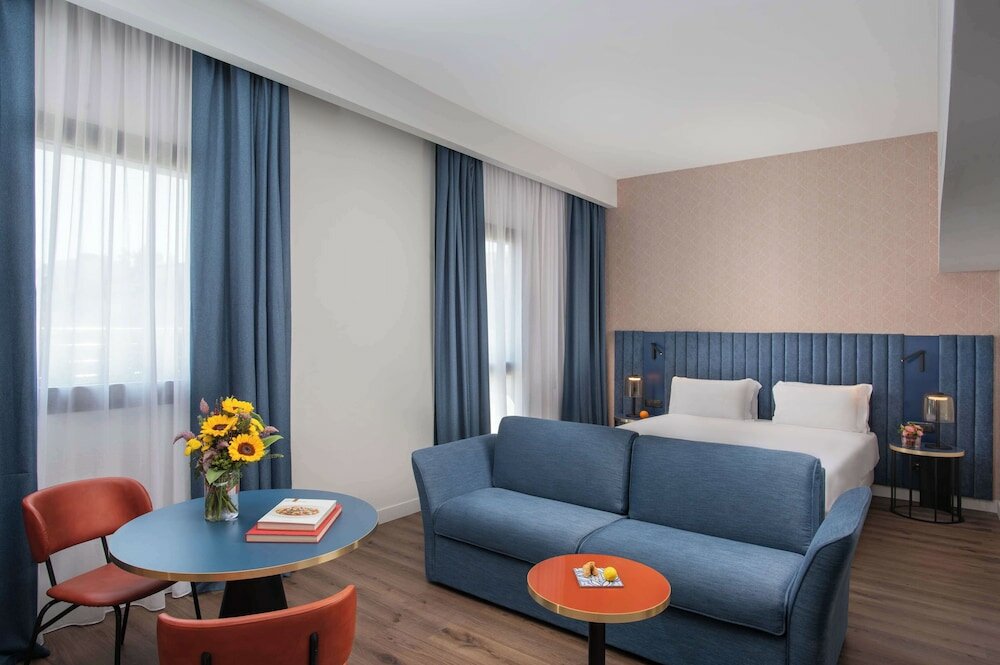 Фото Nh Catania Centro