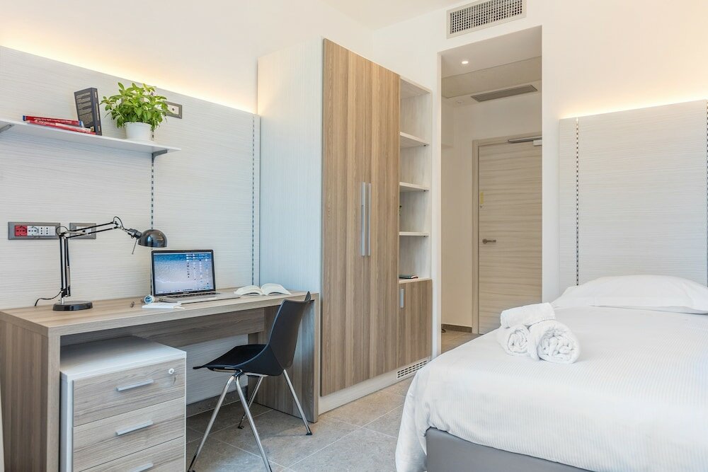 Фото Camplus Guest Palermo