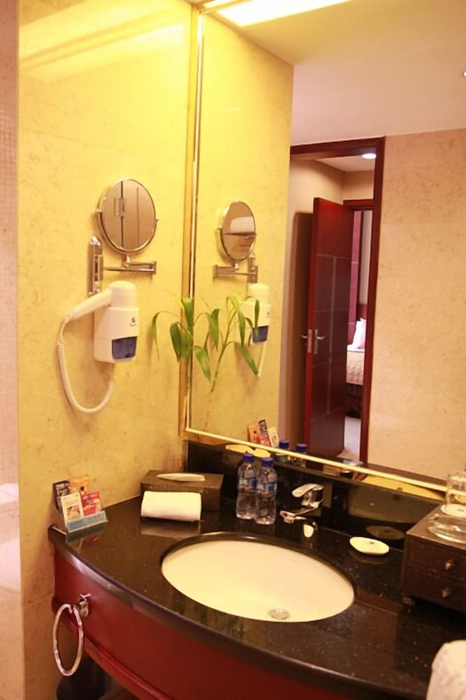 Фото Howard Johnson Wyndham Leonora plzaz Shanghai