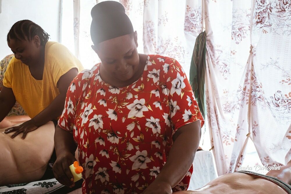 Фото Moonshine Uroa Boutique Hotel