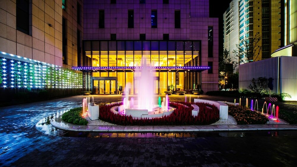 Фото Paramount Gallery Hotel