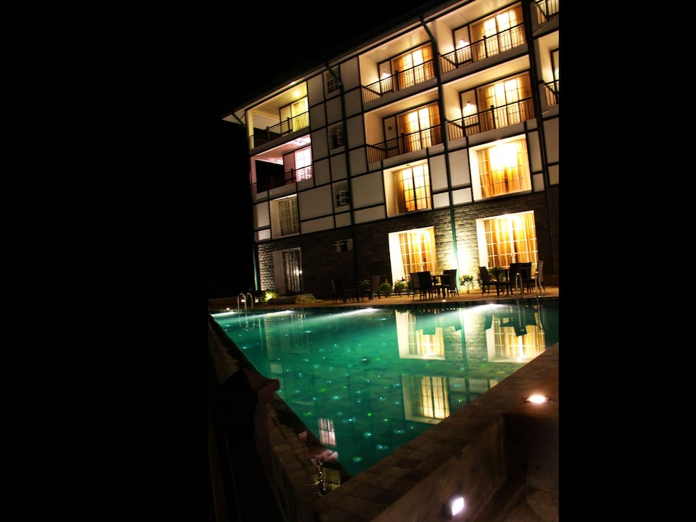 Фото The Blackpool Hotel