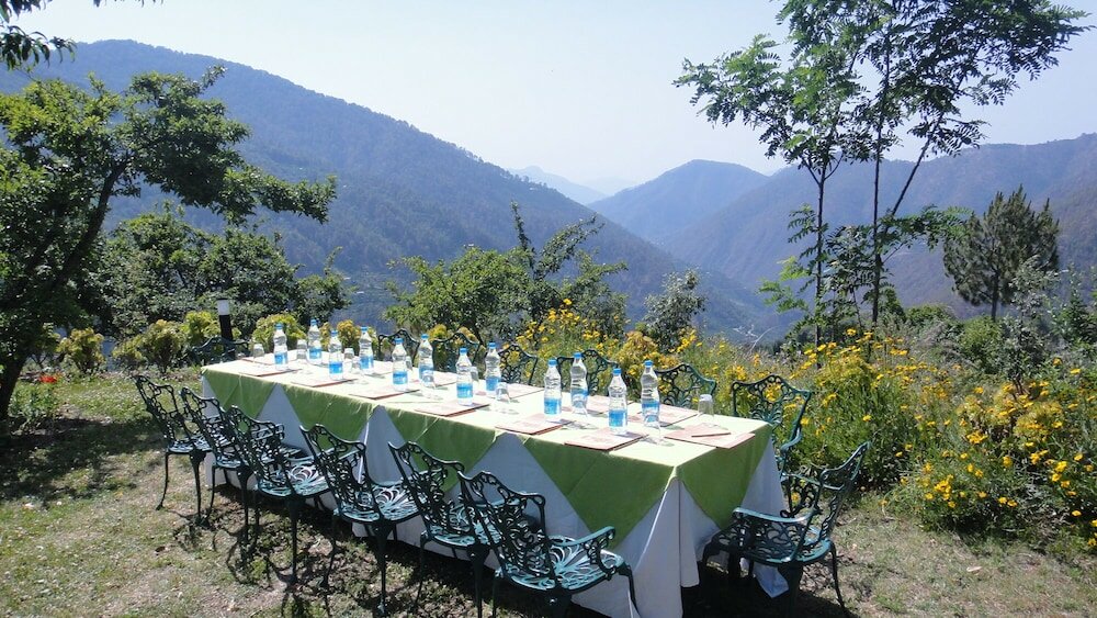 Фото Neemrana's - Ramgarh Bungalows