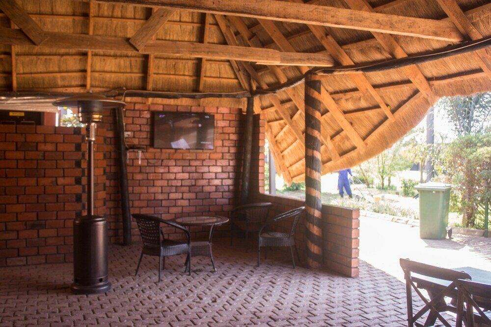 Фото Leget Lodges & Gardens