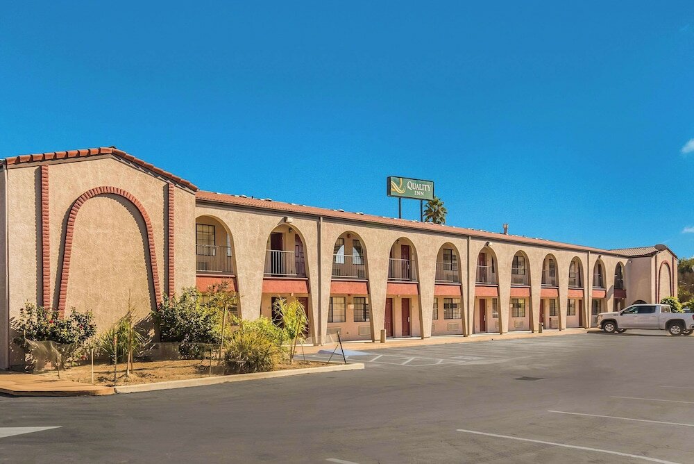 Фото Quality Inn Near Fort Hunter Liggett