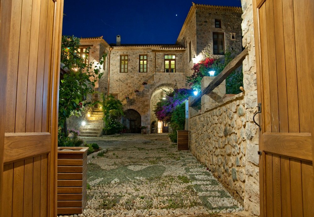 Фото Hatzipanayiotis