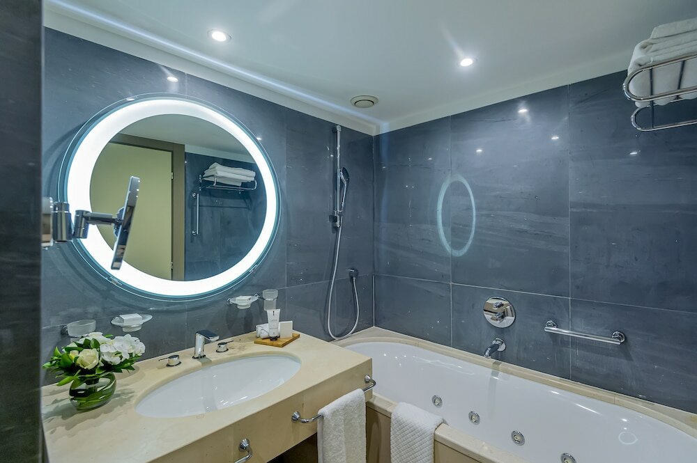 Фото Hotel Port Palace