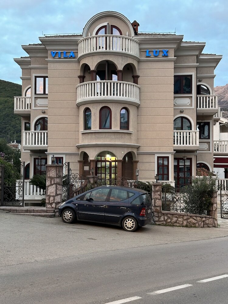 Фото Beatrix Lux Hotel